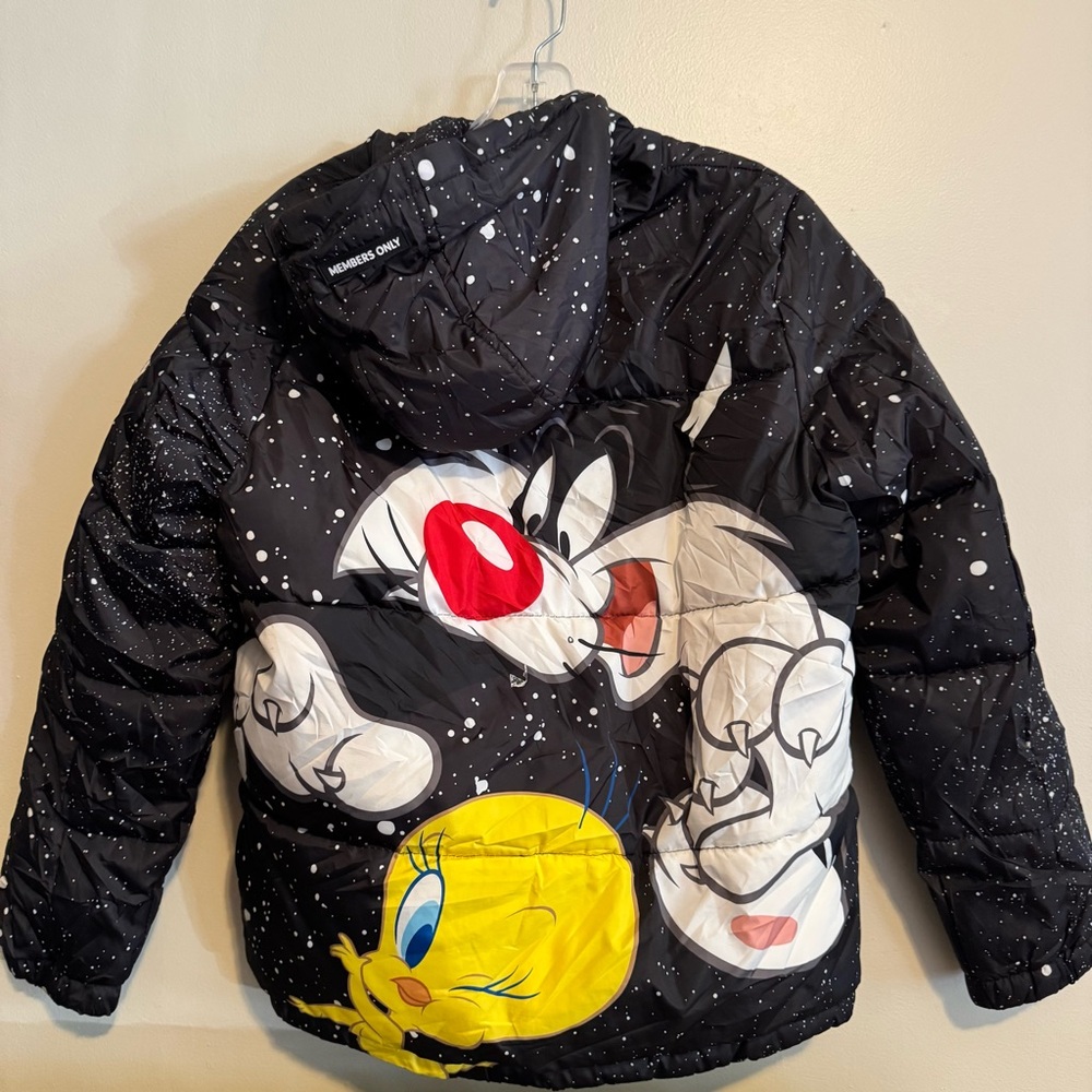 Looney Tunes x Members Only Puffer Jacket – Tweety & Sylvester – Size L - Picture 3 of 5